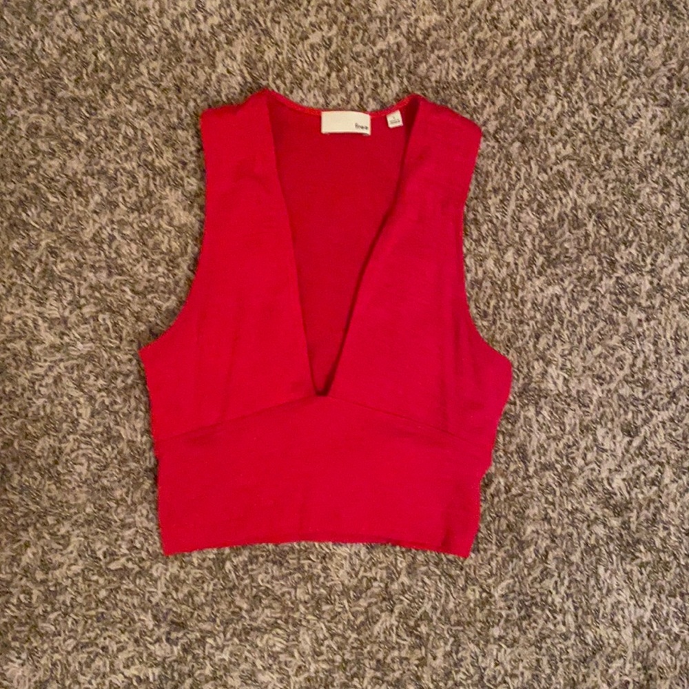 ARITZIA WILFRED FREE crop